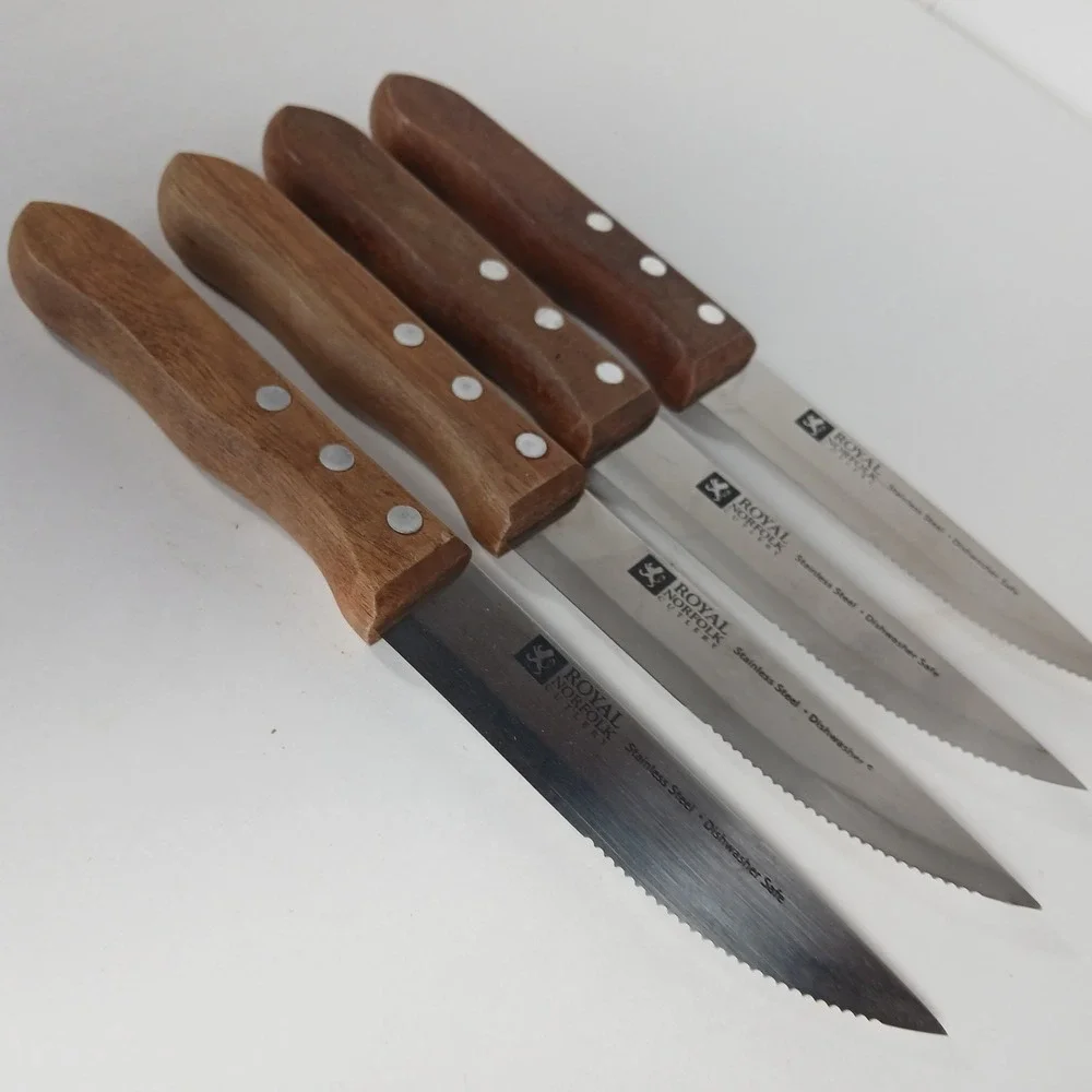 Royal Norfolk Cutlery Steak Knives Stainless Steel Wood Handle Lot of 4